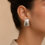 The Nova Scatter Studs